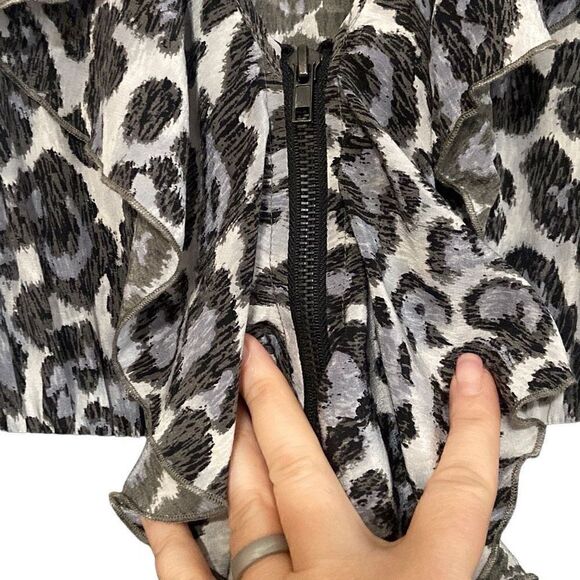 Charlie Jade 100% Silk Black Gray Leopard Ruffle Zip Sleeveless Dress Size Small - Picture 5 of 12